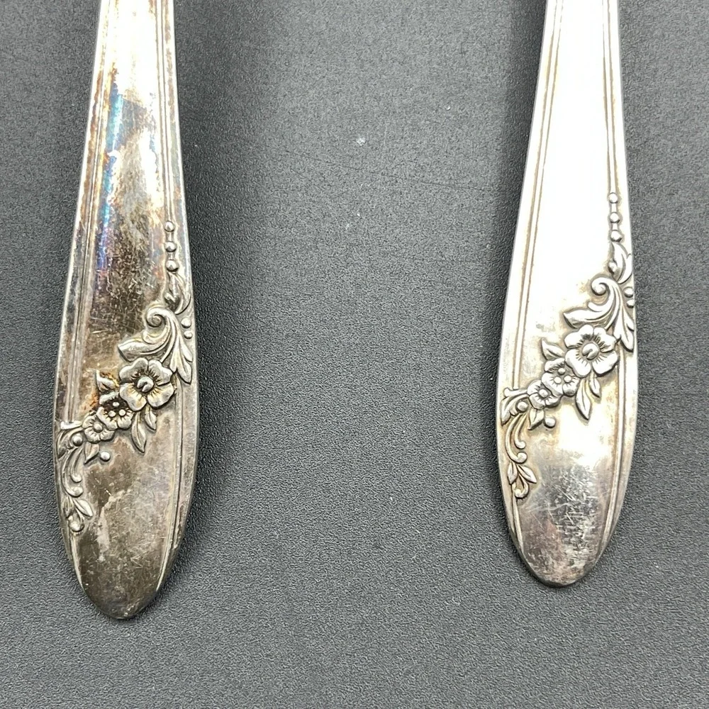 Oneida Queen Bess II Tudor Plate Silverplate Flatware Lot 20 Pc Serving Spoons